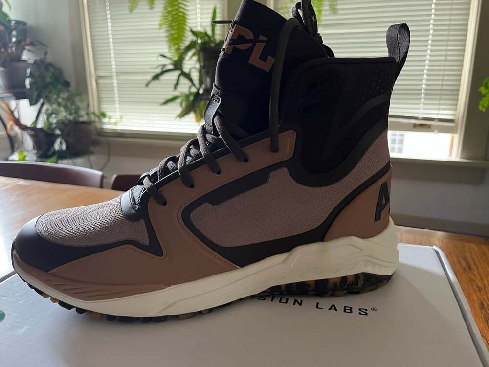 APL Athletic Propulsion Labs Men's Techloom Defender Almond/Chocolate Size 10.5